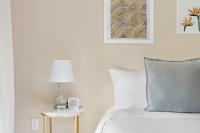 Two-Bedroom Apartment (Self Check-in with Virtual Front Desk)