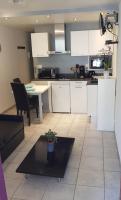 Charmant studio 2* rdc+ terrasse & parking privé - B&B