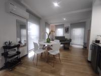 1B. Estudio muy luminoso en el corazón del tapeo. - B&B Ourense