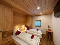 Doppelzimmer mit Gartenblick