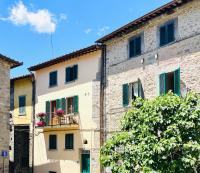Balcone Fiorito, nel cuore del centro storico di Cortona - Chambres d'hôtes Cortone