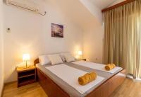 Studio Apartment with Balcony