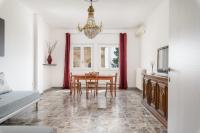 Dimora VIALECCE ,with private parking - Bed and Breakfast Ostuni