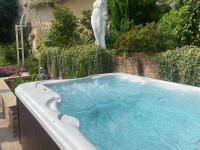 Ai Leoni Ruggenti - Giardino Segreto con Vista sul Monferrato - B&B Ottiglio