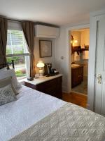 Kamer met Queensize Bed en Uitzicht op Zee