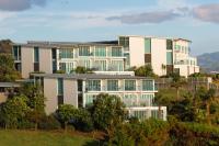 Cable Bay Luxury 1 Bedroom Surf Villa - Bed and Breakfast