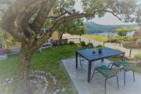 One Bedroom Apartment with Terrace and Sea View