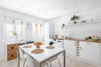 B&B Falmouth - Hideaway - Exclusive marina development, town centre, with parking - Bed and Breakfast Falmouth