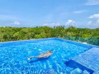 EXCLUSIVE BUILDING INFINITY POOL AND GYM RESTAURANTS AND BAR DISTRICT NEARBy - B&B Tulum