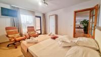 Appartamento con 3 Camere da Letto