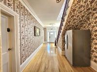 Sunflower Guest Suites - B&B