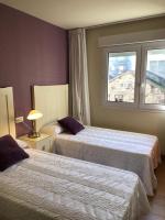MOZART PREMIUM con GARAJE CERCA GRATUITO Portonovo Centro - Chambres d'hôtes Sanxenxo