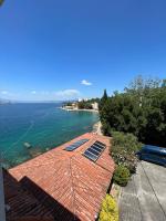 Chambre Double – Vue Partielle sur Mer – 3ème Étage