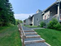 Le Rétro Chic à Mont-Tremblant - B&B