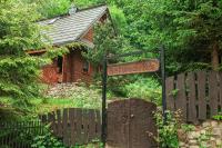 Domek Góralski przyjazny zwierzętom - ogrodzony - Blisko szlaków i aquaparku - z prywatną sauną, ogrodem - B&B