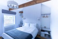 Apartment 6 at Number 8: City centre, 1 bedroom, sofa bed in lounge - Chambres d'hôtes Kent