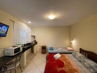Driepersoonskamer met Eigen Badkamer