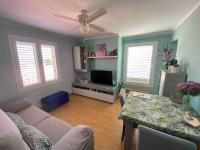 Coqueto ático con vistas al mar y a la montaña Auto Check-in - B&B Miami Platja