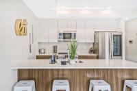 Luxurious and stylish 2 bedroom 2 bathroom suite - Ferienwohnung