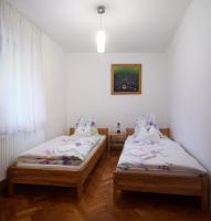 B&B Fünfkirchen - KeramikArt-Wohnung - Bed and Breakfast Fünfkirchen