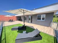 Napfény Terasz Apartman - B&B Vonyarcvashegy