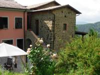 B&B Mulazzo - Holiday home in Canossa with Swimming Pool Garden Barbecue - Bed and Breakfast Mulazzo