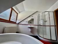 Two-Bedroom Apartment (4 Adults)