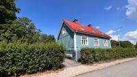 Tunnelmallinen puutalohuoneisto. - B&B