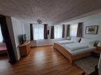 Family Room with Shower