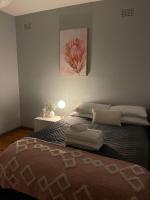 Charming & Cozy 2BR Cottage - Chambres d’hôtes Blacktown