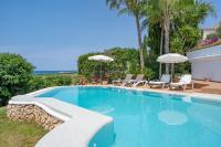 Casa Blanca by La Villa Company - B&B Son Bou