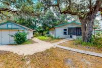 Belleview Lakehouse - B&B