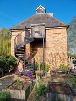 Square Oast Studio - B&B