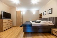 Willa Malinówka - ogród wypoczynkowy z widokiem na Śnieżkę - Bed and Breakfast Karpacz