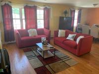 Family 3-bedroom home (2nd floor near EWR/Outlet) - Bed and Breakfast Elizabeth