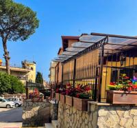 Casa Nennella con Parcheggio Auto gratuito in Loco - B&B Napoli