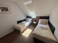 Zweibettzimmer mit Gemeinschaftsbad