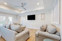 Carolyn's Beach House Bliss - B&B South Padre Island