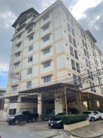 Jaruchok Apartment - B&B Bangkok