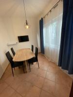Apartmani Roko&Lovre - Ferienwohnung
