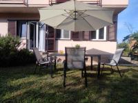 Summer Green Apartment - Chambres d’hôtes