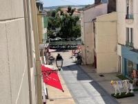 Le Cocon de Sasha - Hyper Centre - FULL Climatisation - Proche Gare - Canapé convertible - B&B Verdun