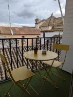 Luz de Sevilla Free parking - B&B Seville
