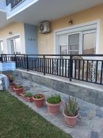 Irene's Sunny residence in Limnos - B&B Néa Koútali
