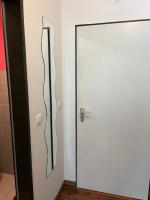 Helle FeWo am Waldrand - mit Balkon, Pool & Sauna - B&B Freyung