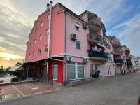 Lungo Mare Apartment with Terrace - B&B Pola