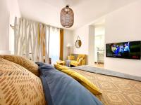 Bohemia - By BEST KEYS - Idéal Pro & Couple - Cosy - Centre Ville - SMART TV - Machine à Café Nespresso - Netflix & WiFi Fibre - Check-in Autonome - Parking Facile & Gratuit - Confort & Équipements Premium - Chambres d'hôtes Sens