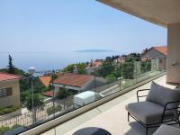 Premium apartment with beautiful sea view, short walk to the sea - B&B