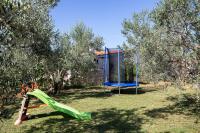 Rustic House in the Forest - B&B Medulin