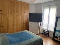 B&B Neuilly-Plaisance - Belle chambre spacieuse - Bed and Breakfast Neuilly-Plaisance